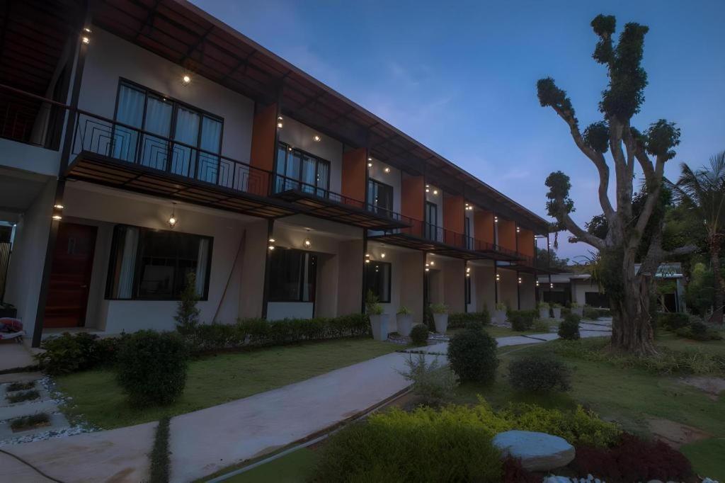 Seesea Resort Szatun Kültér fotó