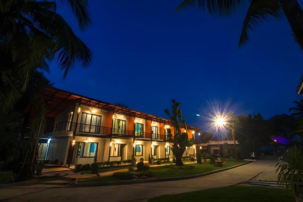 Seesea Resort Szatun Kültér fotó